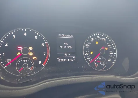 2015 Volkswagen Passat 1.8T Sel Premium из США, поврежденный, VIN 1VWCT7A30FC117765